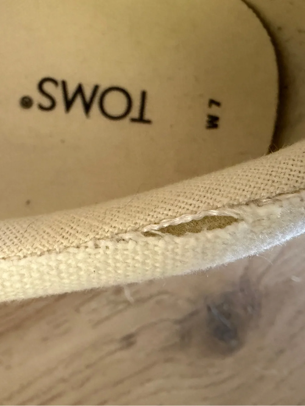 Toms classic low